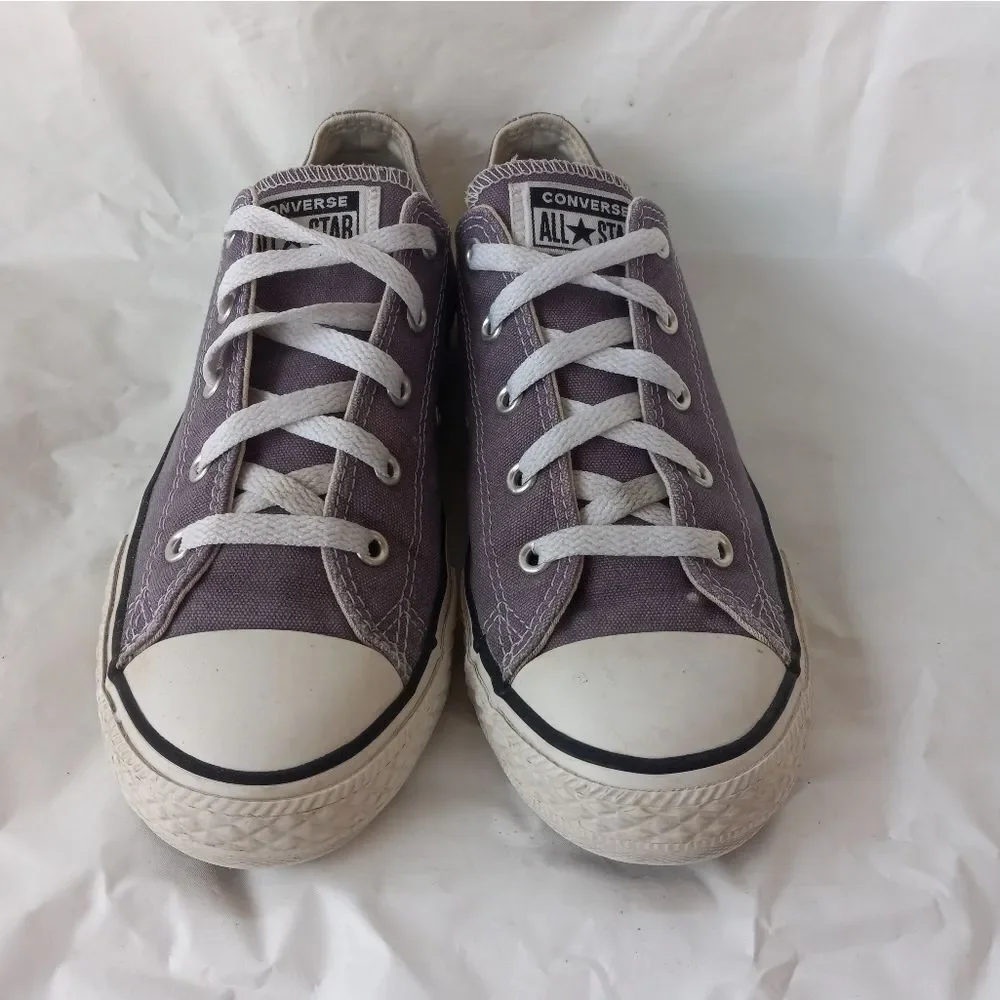 Converse Sneakers Light Purple Size 4 Junior